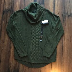 NWT Banana Republic Sweater, size M